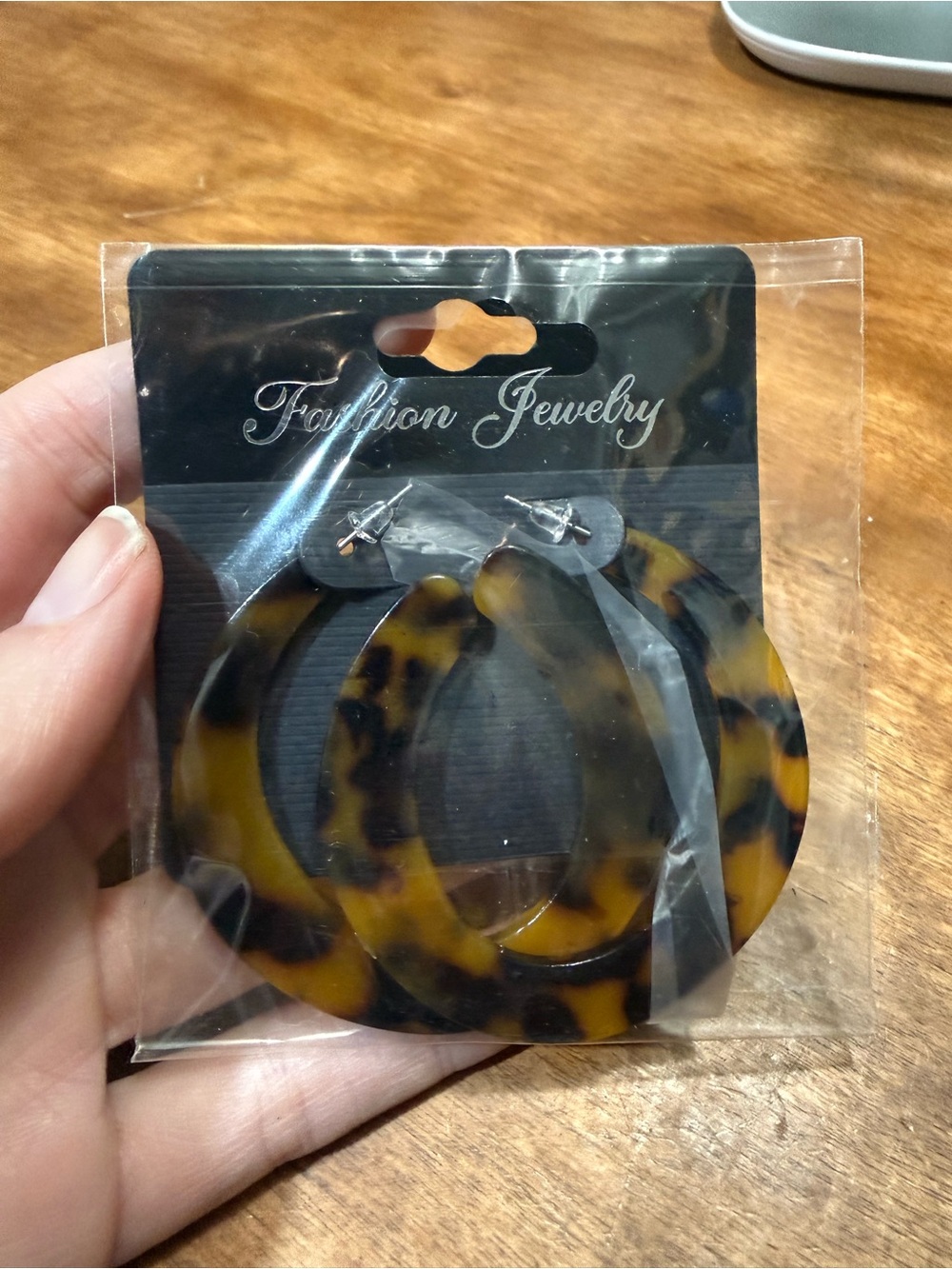 Tortoiseshell Hoop Earrings - Brown & Black